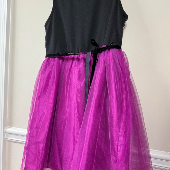 Big Girl’s Dress, Size 16 - Picture 2 of 4